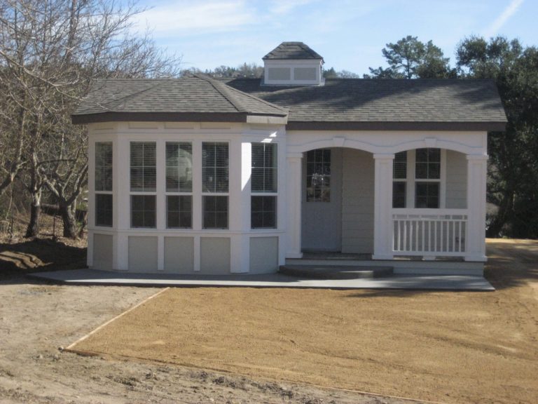 Exterior view of Balboa Island Collection 2290